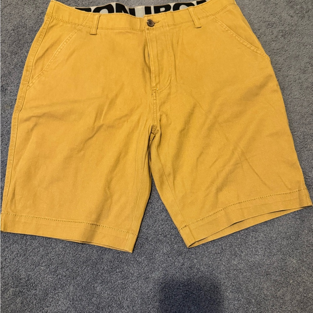 Men's Khaki Shorts